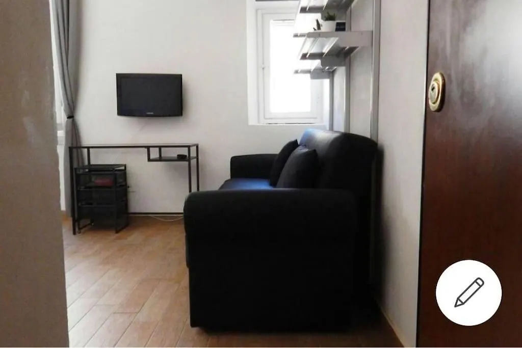New!Bright & Central Apartment Florenz 0*,